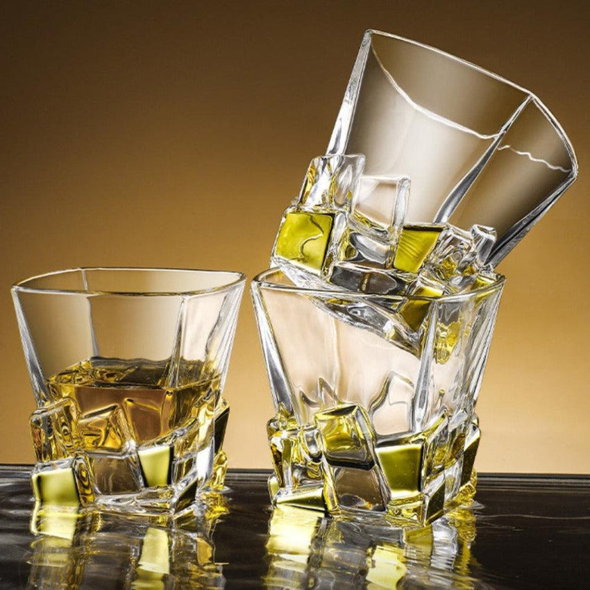 High-Quality Lead-Free Whiskey Decanter and Glasses Set Gift Box - Fansee Australia