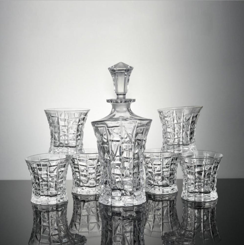 Whiskey Glasses Set - King (4- Tumblers & 1- Decanter) - Fansee Australia