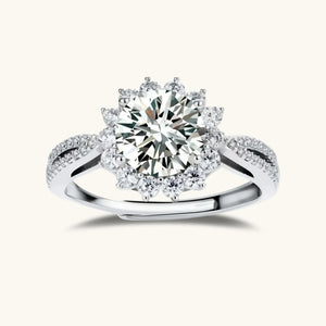 OVIANA™ Stellar Halo 2 Carat Moissanite Ring