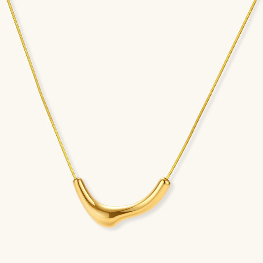 OVIANA Sculpt Curve Necklace