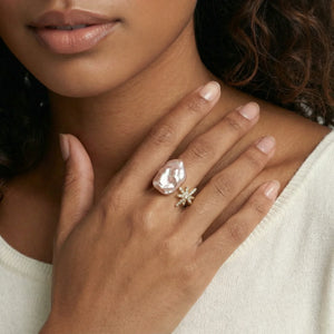 OVIANA™ Starlit Pearl Dreams Ring