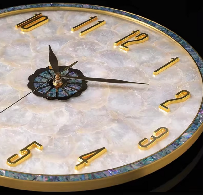 Luxury Seashell-Inspired Wall Clock – 36cm Gold & Abalone Decorative Timepiece
